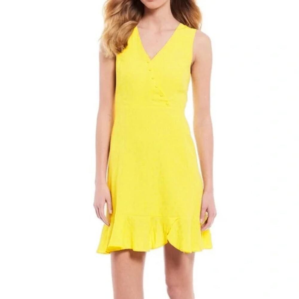a loves a Women's Meyer Faux Wrap Sleeveless Dress Mini Flowy Ruffle‎ Hem Yellow